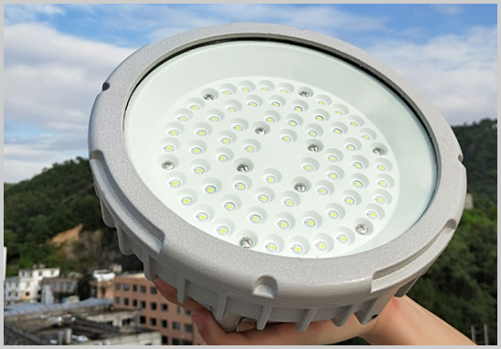 第三方燈具IP67防水防塵測試.jpg